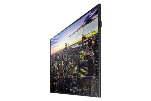 Samsung QMF Series 65 inch QM65F LH65QMFPLGC/XD professional commercial 4K edge-lit multi-source signage display supplied by TrianzeTech Dubai